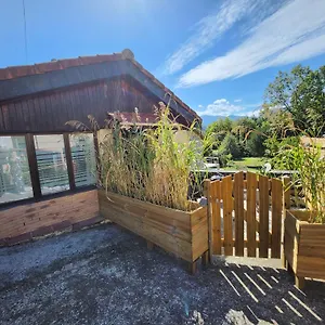  Hébergement de vacances Maison 4 Couchages